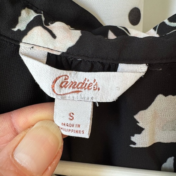 Candie's Black and White Button Down Shirt - Picture 2 of 5